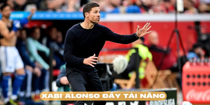 Xabi Alonso đang nổi lên nhờ tài năng trên băng ghế huấn luyện